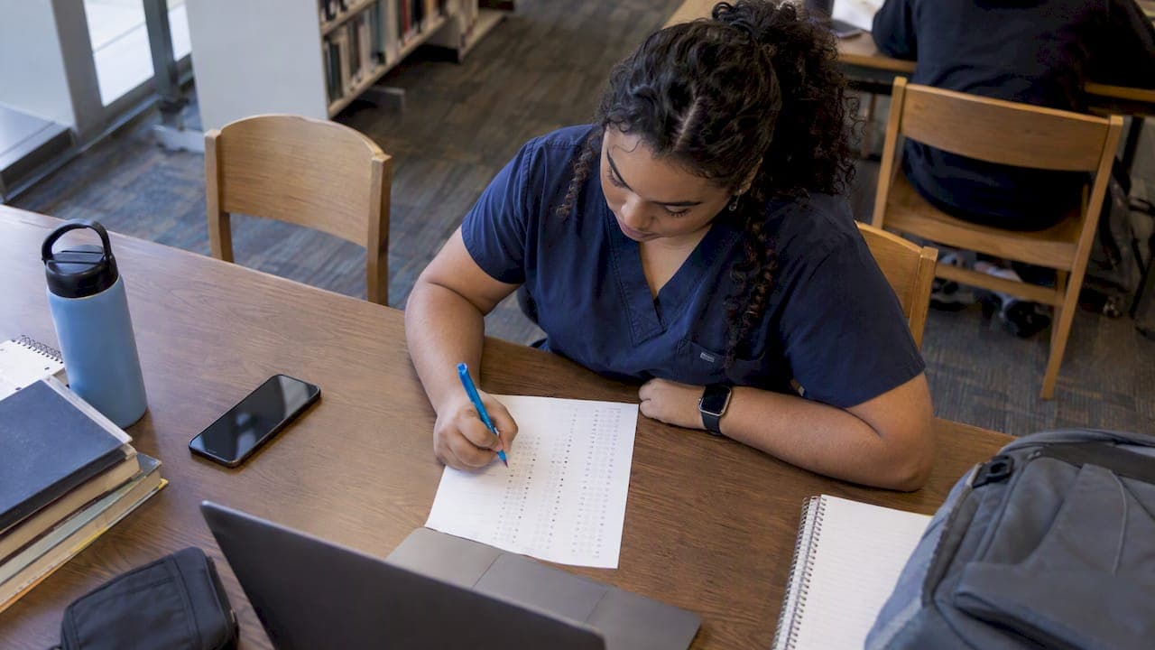 Confidence Based Learning: 3 Rating Scales Make Calibration Practical